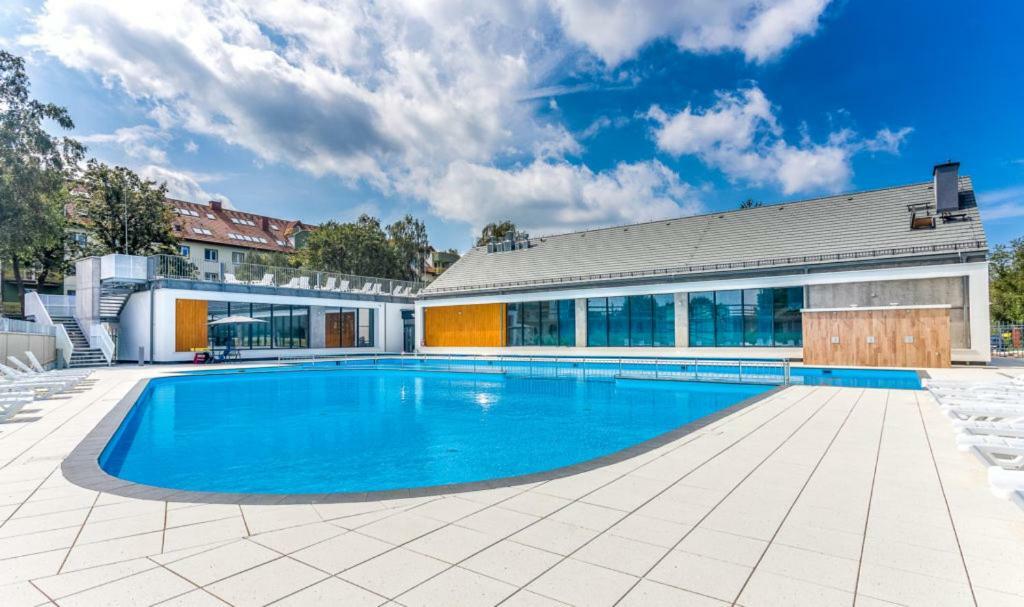 Apartamenty Familijne- Os Feniks Kołobrzeg Extérieur photo
